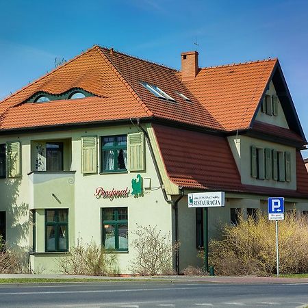 Pensjonat U Kota Wasyla Chodzież Exteriör bild