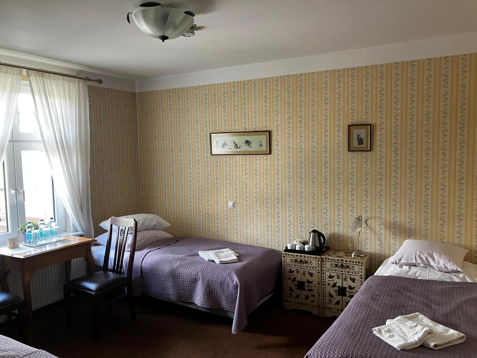 Pensjonat U Kota Wasyla Chodzież Exteriör bild
